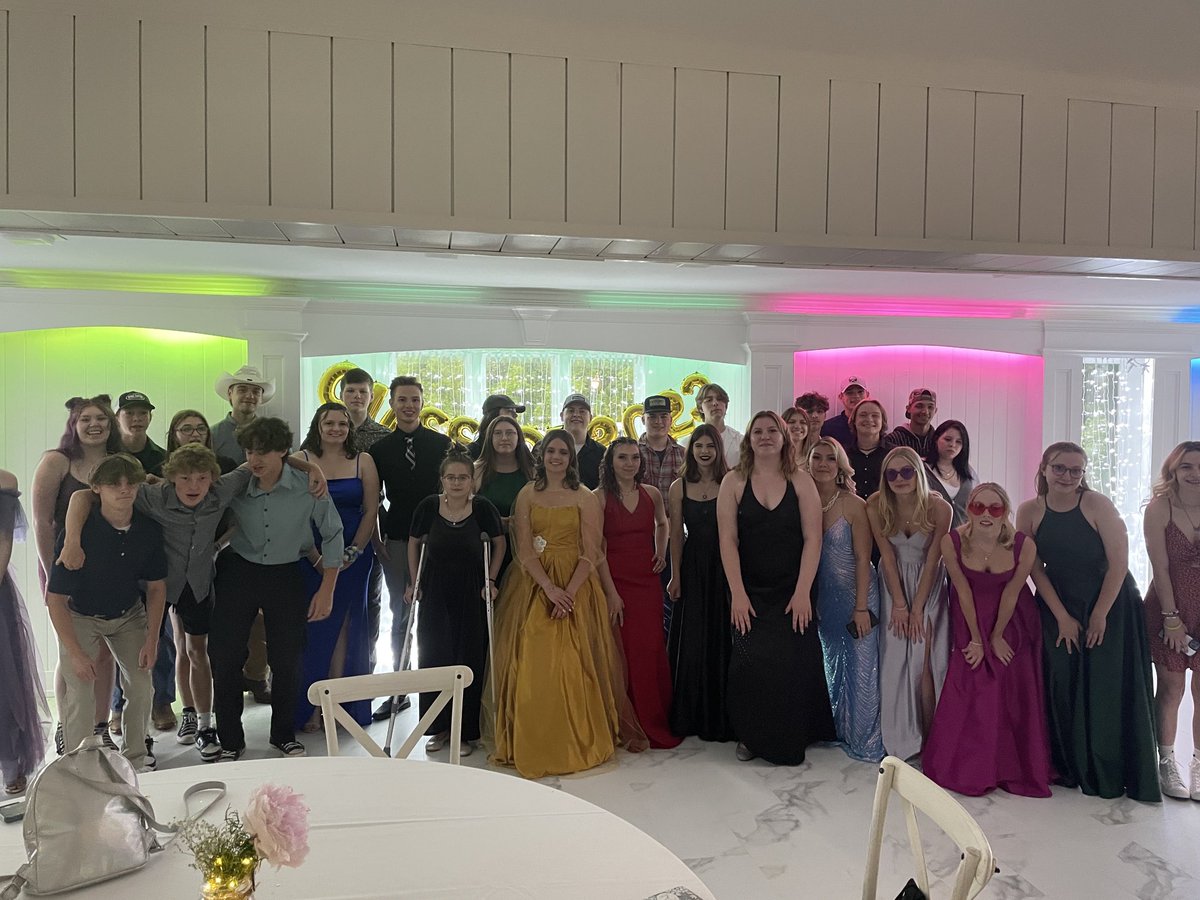Senior class at Prom 2.0!