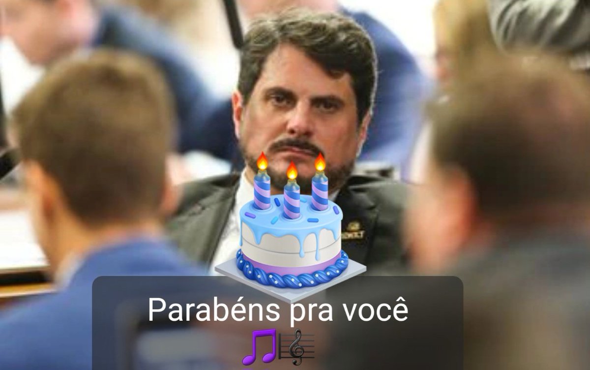 rede_marco's tweet photo. A coisa NÃO é leve não!

CINCO crimes que somam penas de até 31 ANOS, colocam Marcos do Val na mira da Polícia Federal 

Alexandre de Moraes, elencou cinco crimes que colocaram o parlamentar na mira da Polícia Federal: 
1. divulgação de documento confidencial
2. associação criminosa
3. abolição violenta do Estado Democrático de Direito
4. golpe de Estado 
5. organização criminosa

Se Somadas, as penas máximas para esses crimes alcançam 31 anos e seis meses de prisão!

PRESENTÃO DE ANIVERSÁRIO 
(Estadão)