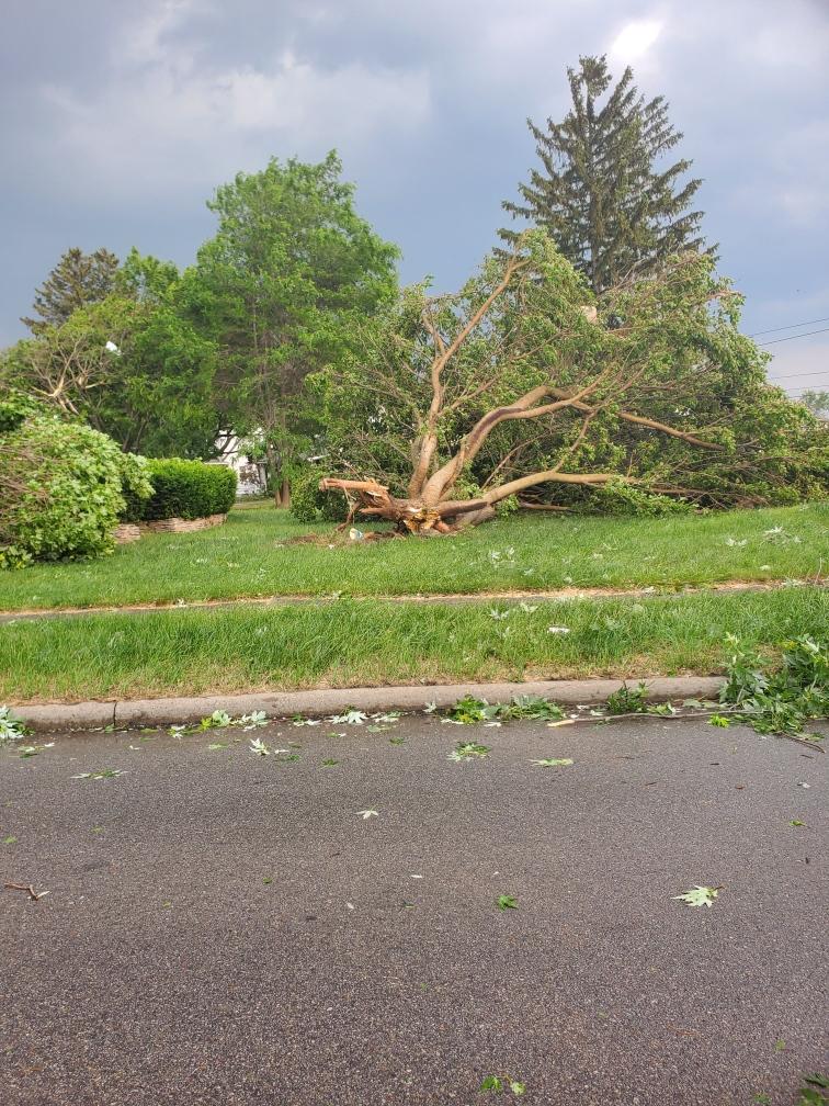 Storm Chaser Corey Gerken on Twitter "Damage from a likely tornado in
