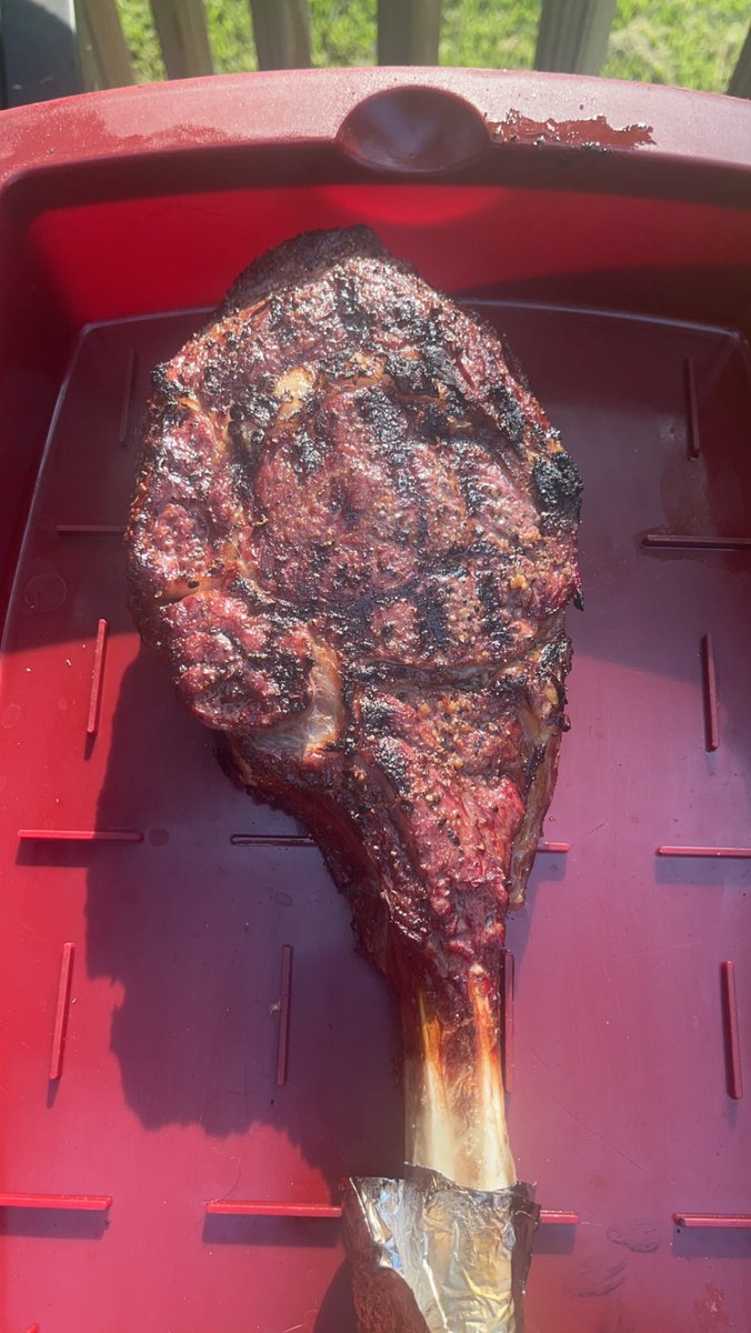 When H‑E‑B has tomahawks on sale for cheap, then dinner plans change immediately!