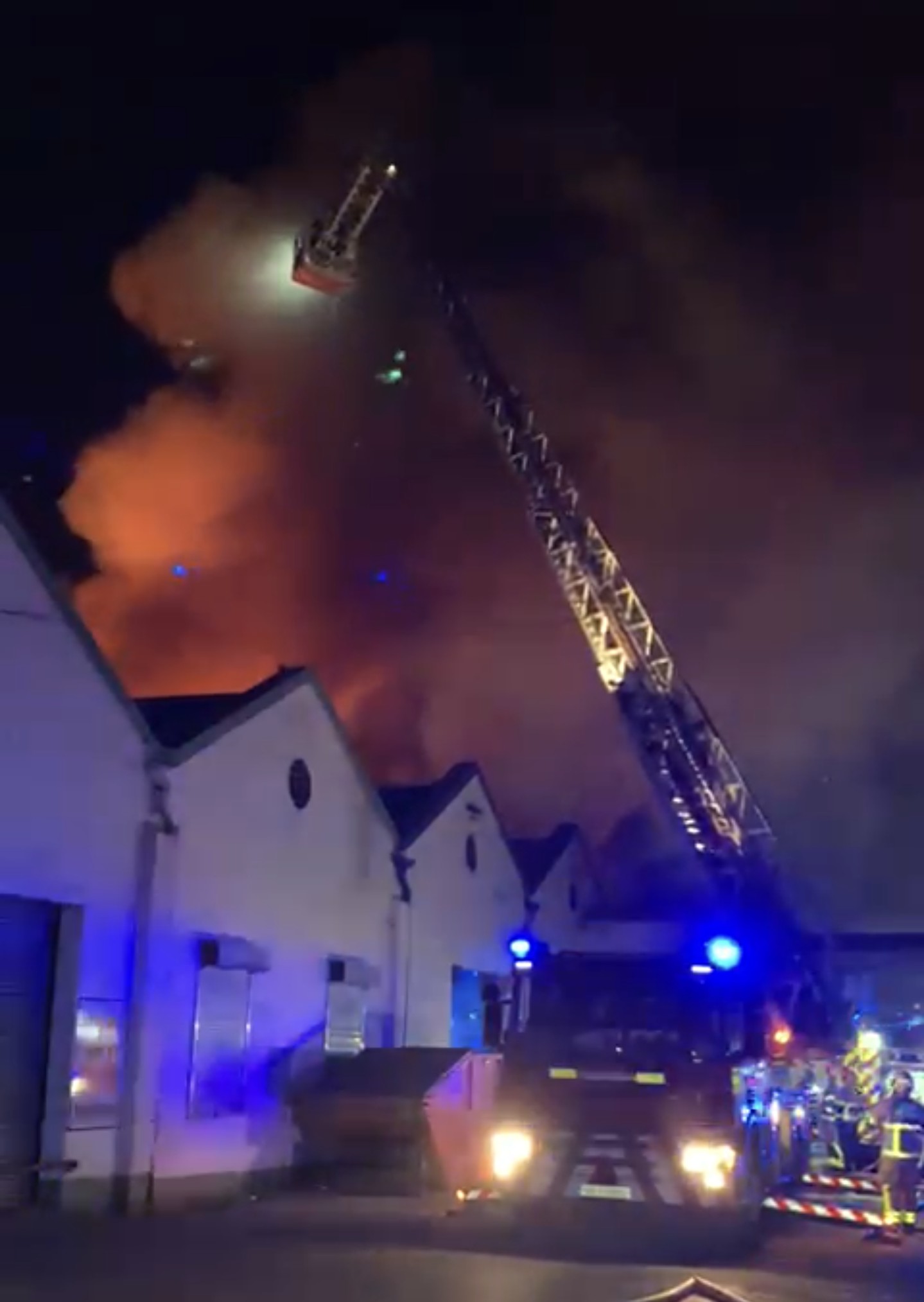 Dublin Fire Brigade on Twitter "6️⃣ We currently have six units at a