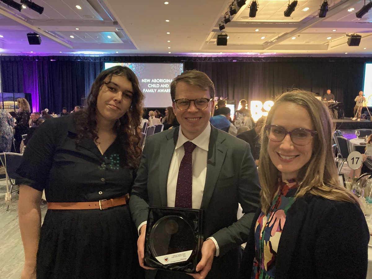 We’re honoured to receive the ‘Walking Together’ award from @AbSecNSW. It recognises 'PIAC’s standing with Aboriginal communities and organisations to achieve change’ in the child protection system. We’re proud to walk alongside AbSec, @ALS_NSWACT and @Jumbunna_Inst in this work.