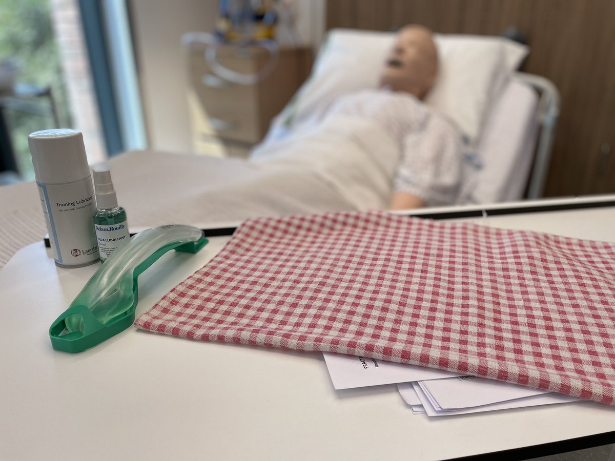 CovUniSim's tweet image. One cup of #GBBO technical challenge energy, a pinch of gingham for added mystery to our online delivery for the #MSc #HealthSimulation Great British Sim Off 

Course🔗 coventry.ac.uk/health-sim-msc 

Thanks to @covcampus Simulation Techs Chris, Ulf + team who helped make it happen!😃