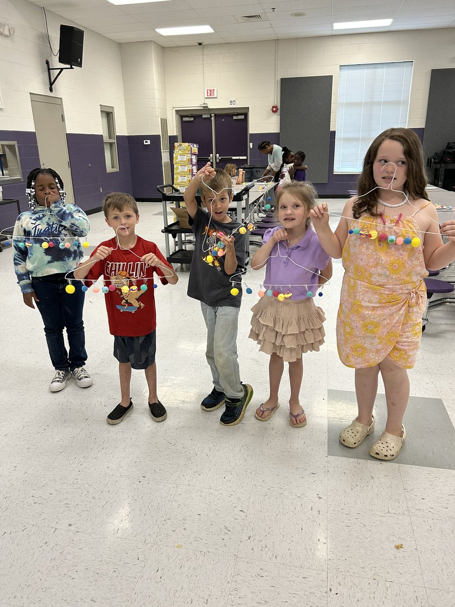 Milan Elementary tweet media