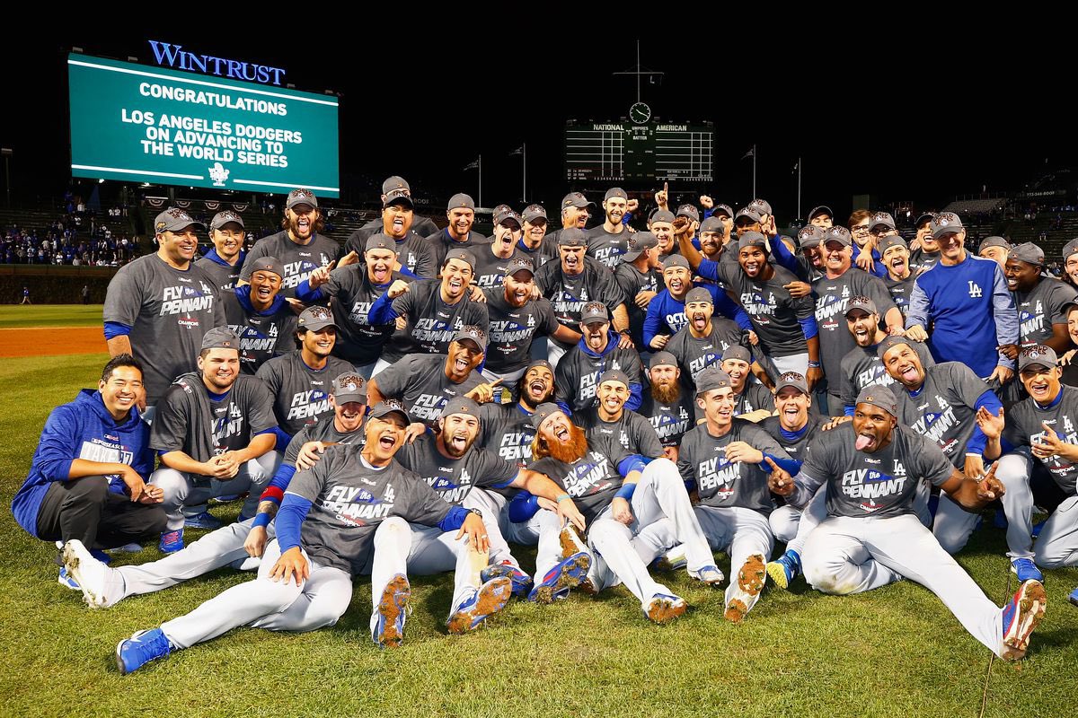 YorAquaGlasnow's tweet photo. The 2017 Los Angeles Dodgers
100%
We all know why didn’t win. https://t.co/NL0vbmdMad