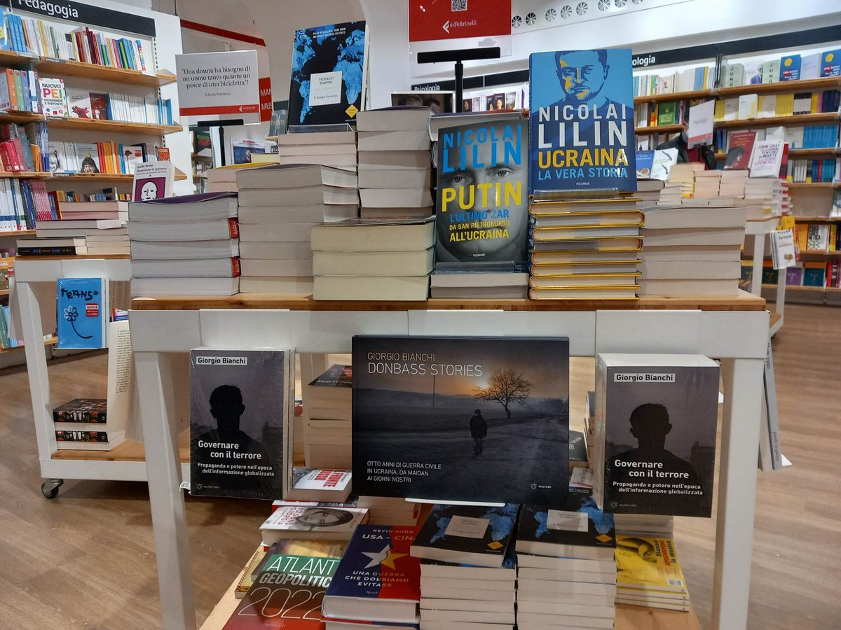 the well-known Feltrinelli <a href="/Feltrinelli_/">Feltrinelli Librerie</a> <a href="/feltrinellied/">Feltrinelli Editore</a> bookshop chain sells propaganda books in favor of the criminal regime of Vladimir Putin in its shops. #Ukraine #RussiaIsATerroristState