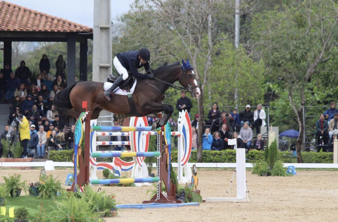 #TBT

Recordamos las competencias de Salto Ecuestre 🏇🏼 que se llevaron a cabo en el Club Hípico Paraguayo.

#ElSueñoCumplido🙌🏼