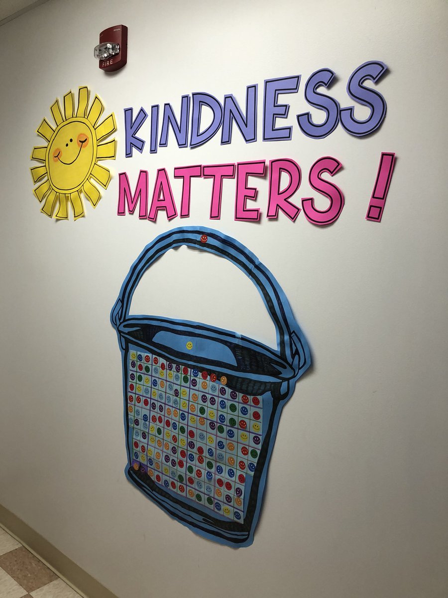 EBHSchool's tweet photo. #ebhschool. When you fill the Kindness Bucket..you earn a Beach Day!  Ice cream for all and a selfie station…Way to go!!! https://t.co/pCr0csO51m