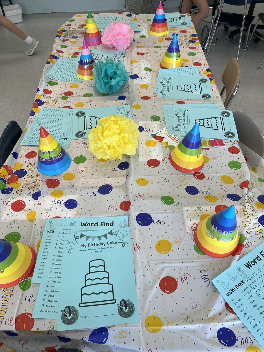 guzman_edu1's tweet photo. #5GGCP celebrated our summer birthdays today!! Ss got to pick some of their favorite activities! ☀️🥳🎂#slime #extrarecess #charades #wiffleball #proud2bnhpgcp @NHPGCP @GCPelementary https://t.co/F8baFUkec2