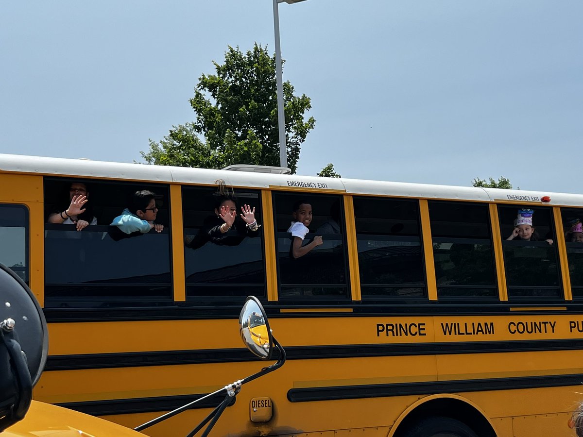 Ms. Phillips tweet media