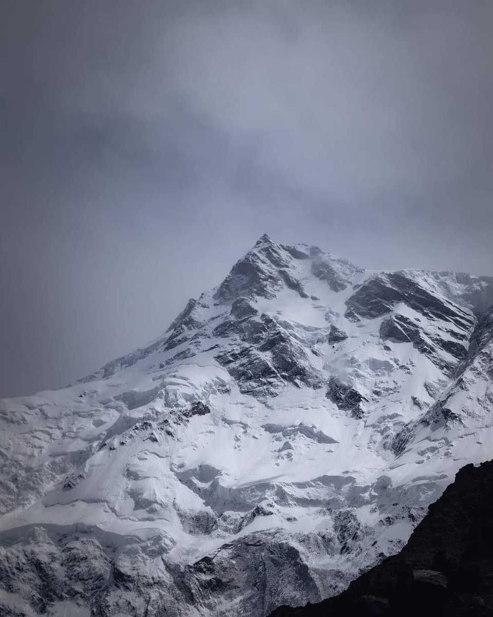 Paktourntravel's tweet photo. "Nanga Parbat ke Rung"
Blue and Green ⛰️
.
.
.
.
.
.
.
#islamic_republic_of_pakistan #destinationpakistan #pakistantrends #northpakistan🇵🇰 #lightroompk🇵🇰 #pakistantourism #travelphotography #traveladdict #travelpanda #traveldiaries #treckking #fairymeadows #pakistandestinations #dawntoday #dawndotcom #travelbeautyfulpakistan #pakistanlandscape #landscapes #agora #35awards #creativepakistan #uncoverpakistan #travelpic