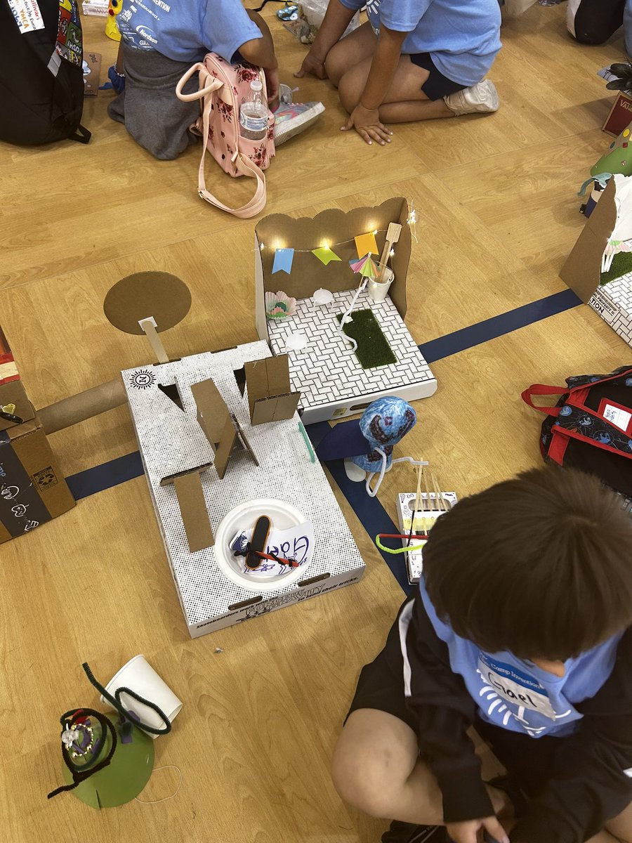 <a href="/IrvingISD/">Irving ISD</a> <a href="/CampInvention/">Camp Invention</a> showcase at DeZavala. This week students created pop up shops and learned about business start up, designed skateboarding parks, built and modified mimic bots, and became event planners for an invention celebration. <a href="/llvelasquez_/">Lila Velasquez</a>