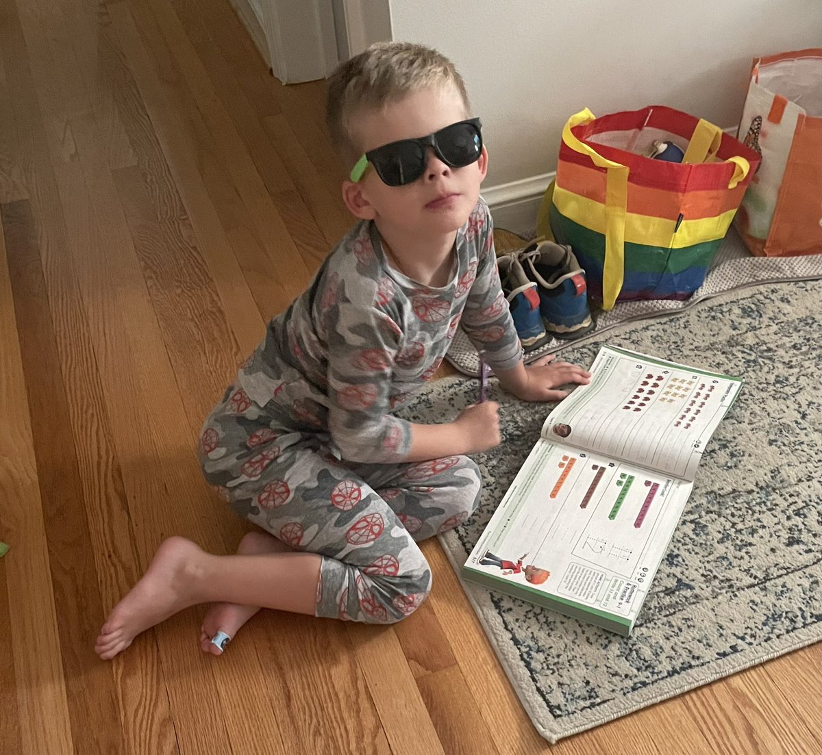 Kelly Penfield tweet media