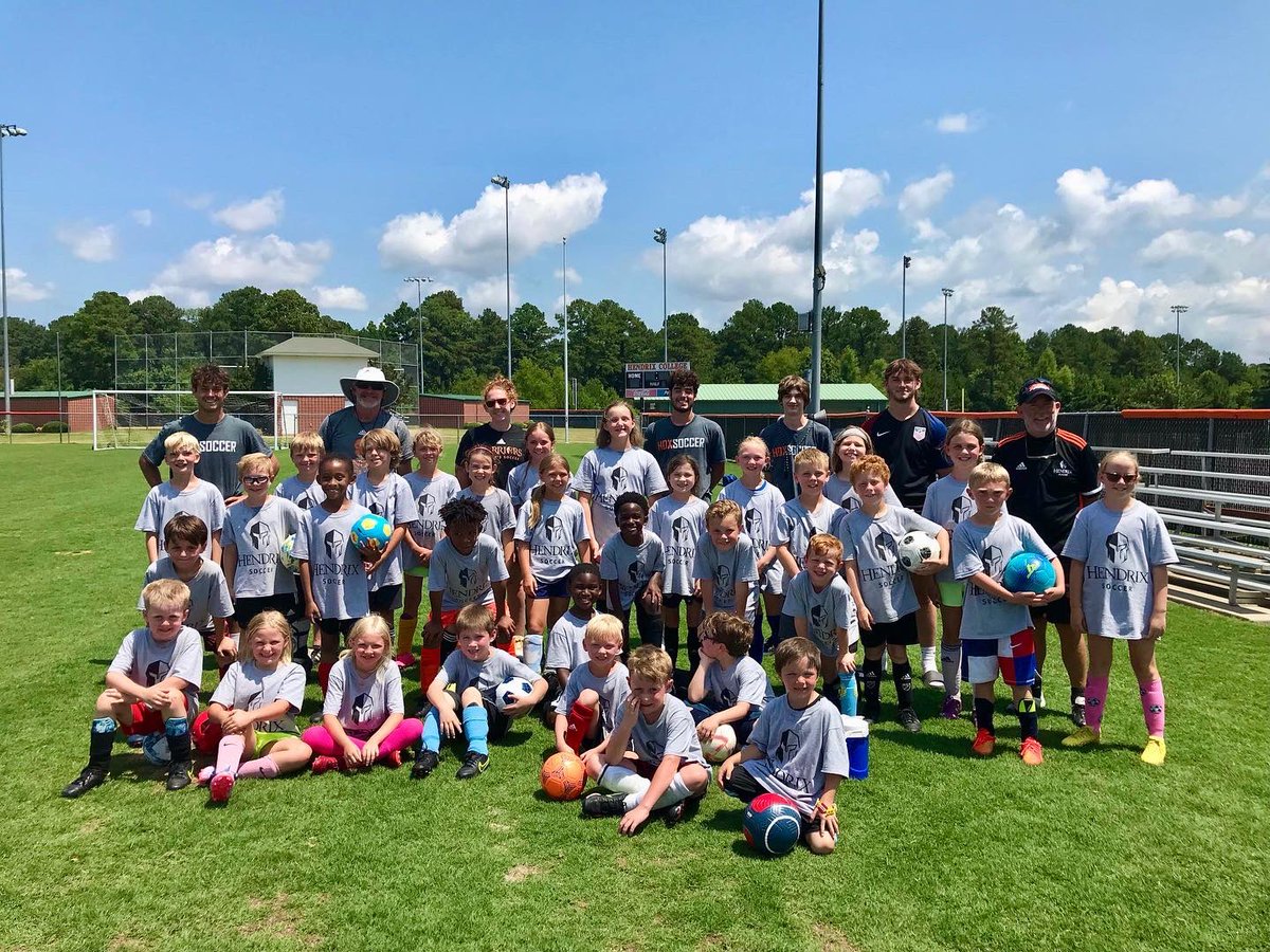 HendrixWSoccer's tweet photo. We 🧡 summer camp!! https://t.co/JUHkbEMWph