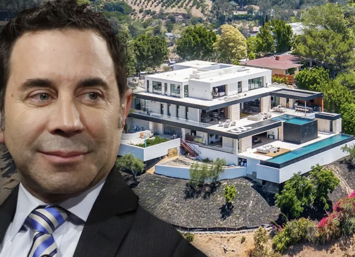 Dr. Paul Nassif Sells Bel-Air Mansion for $20.4M youtu.be/11fuk0_QTFM via @YouTube 

#DrPaulNassif, #Botched, #BelAir, #Mansion, #RealEstate, #MillionDollarHome