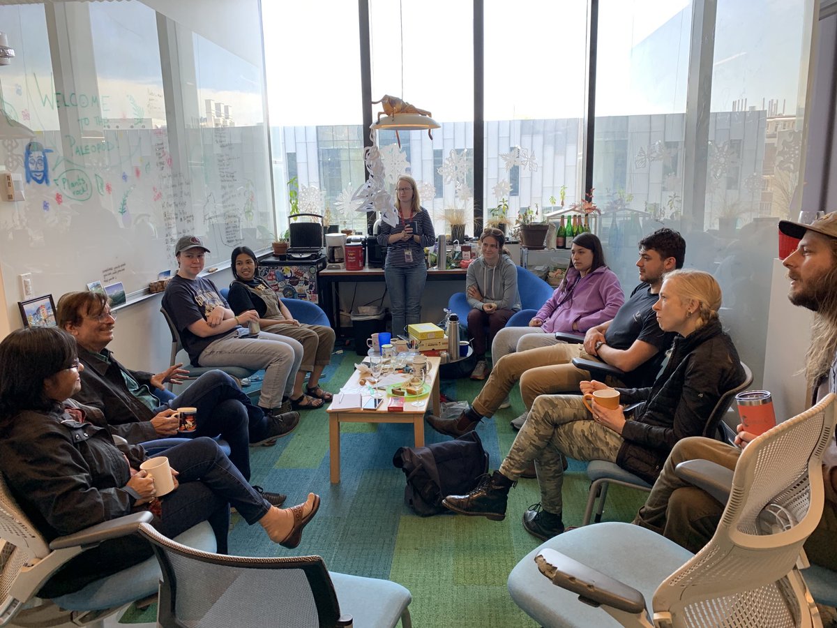 Happy for Indian colleagues ⁦<a href="/DinoMohabey/">Dhananjay Mohabey</a>⁩ &amp; ⁦<a href="/bandanabhu/">Bandana Samant</a>⁩ to visit ⁦<a href="/UWBiology/">UW Biology</a>⁩ &amp; ⁦<a href="/burkemuseum/">Burke Museum of Natural History and Culture</a>⁩ for ⁦<a href="/NSF/">U.S. National Science Foundation</a>⁩ supported project w Tom Tobin Paul Renne &amp; ⁦<a href="/diapophysis/">Jeff Wilson Mantilla @diapophysis.bsky.social</a>⁩. Photo w ⁦<a href="/StrombergLab/">Stromberg Lab</a>⁩ ⁦<a href="/caestromberg/">Caroline Strömberg</a>⁩ ⁦<a href="/Wilson_KPg_Lab/">Wilson-Mantilla KPg Lab</a>⁩