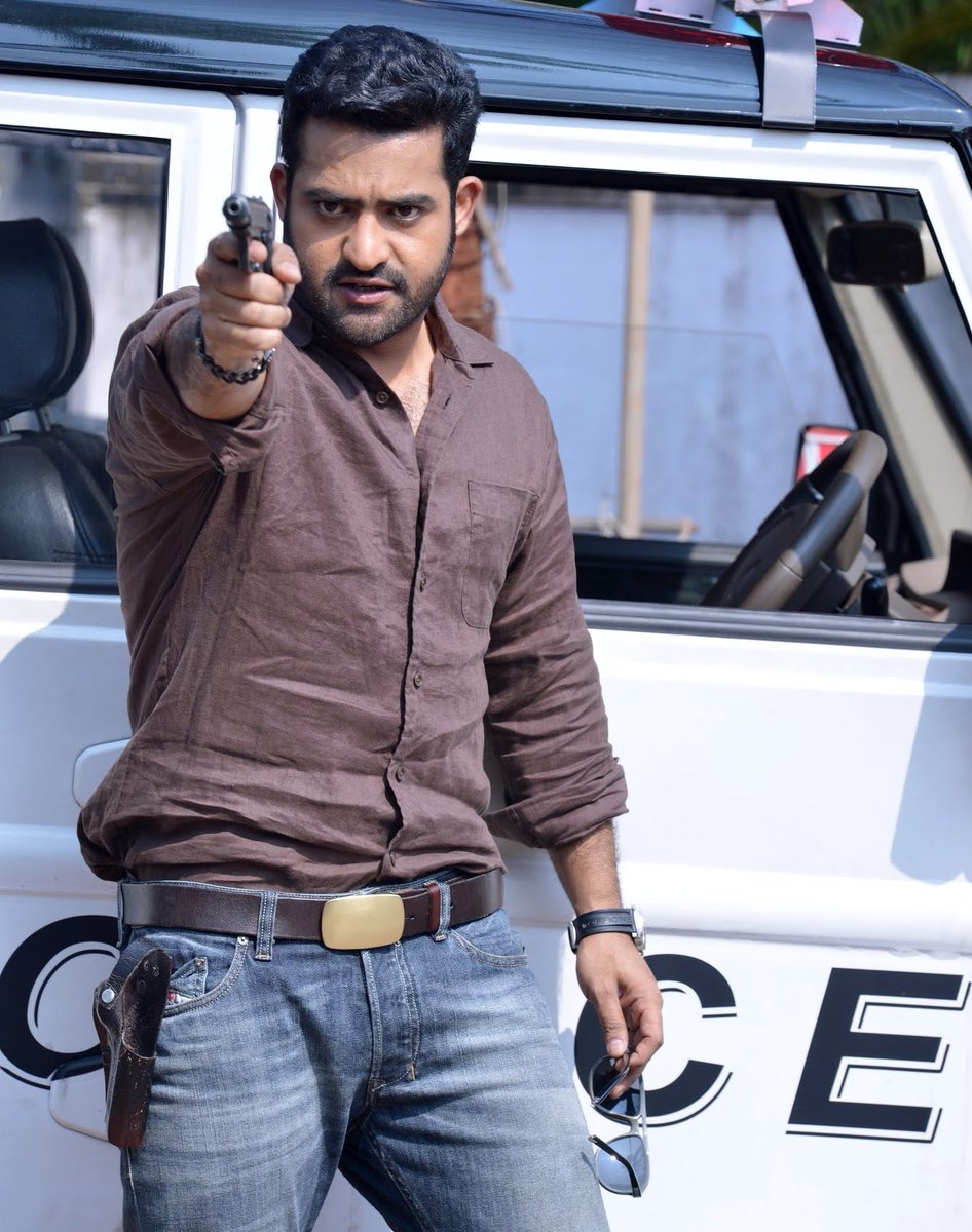 Daya is arrogant, charming, violent, chaotic, and charismatic af, I couldn't take my eyes off of him. It was an electrifying performance by Jr NTR. And the funny thing is I watched #Temper without subtitles. I just read the plot and his acting was enough for me.