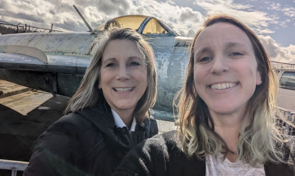 Wife and husband duo, Kay and Jim, started working for Boeing in the late 1980’s in Seattle. In 2015, their daughter Denise joined #TeamBoeing as an intern in St. Louis. Read more about how the family has had the opportunity to work together at #Boeing 💪
bit.ly/BNN_Kay