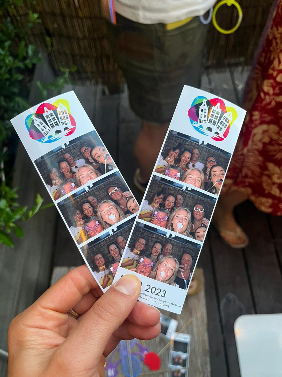 Fabsky81's tweet photo. Loc photo booth partytime #ICEM2023 https://t.co/uUKiUC3NFR