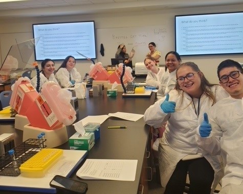 of_suny's tweet photo. Jump Into Healthcare students engage in Lyme Testing  with CHP Clinical Laboratory Science Department Assistant Professors, Rachael Hagerman, MA, MLS(ASCP)CM and Dr. Aaron Glass, PhD, MB(ASCP)  #HealthProfessionals, #SummerInternships #JumpIntoHealthcare #student #medical #health https://t.co/odWqdyQGgn