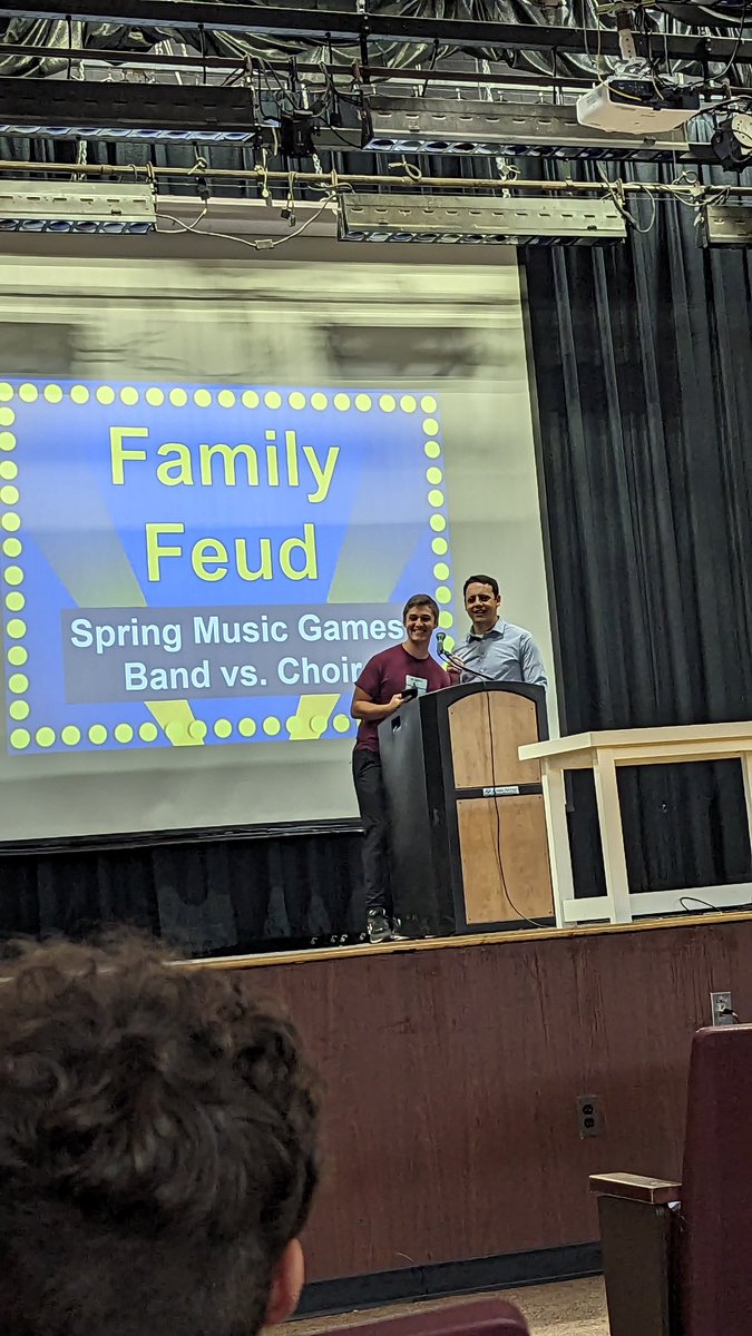 BTHSChoirs's tweet photo. It was a close battle, but Choir takes the victory for 3rd annual Band vs. Choir Spring Music Games reclaiming the “Lyncheski” Trophy!! From wiffleball to kickball, Family Feud to a campus wide scavenger hunt, it was an amazing time had by all involved! @BTHSDragons @BTHS_Band https://t.co/ZRDO02KF3U