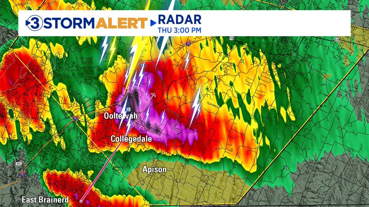 Local3Weather's tweet photo. A severe warned storm is producing large hail in and around the Ooltewah area. What are you seeing? https://t.co/veiy5ZkWde