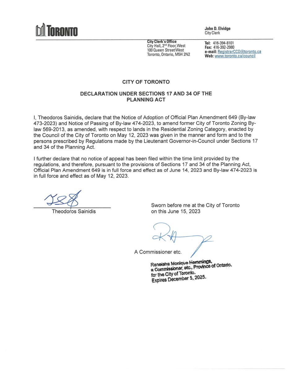 CityPlanTO's tweet photo. It’s official! Bylaws are now in effect and multiplexes are now permitted in all residential-zoned neighbourhoods across Toronto. Learn more at https://t.co/1IzXSyaLNZ #CityOfTO #multiplexes #ExpandingHousingOptions #EHON https://t.co/YWqbILv1Wb
