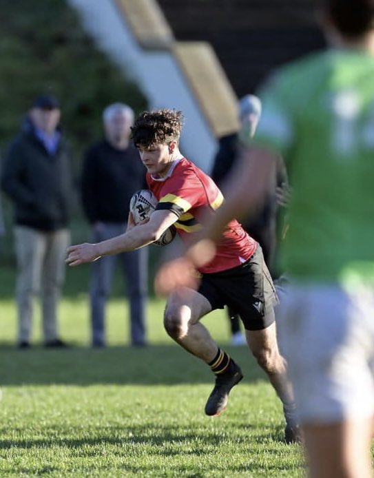 DonnaTraynorTV's tweet photo. We are very proud of ‘our Cal’, 
Cal Traynor Russell, whose talent has been recognised with a great opportunity in this training squad. @IrishRugby @CBCMonkstownpk #ireland7s Photo by @Chesterpics https://t.co/0Bx8NKjRat