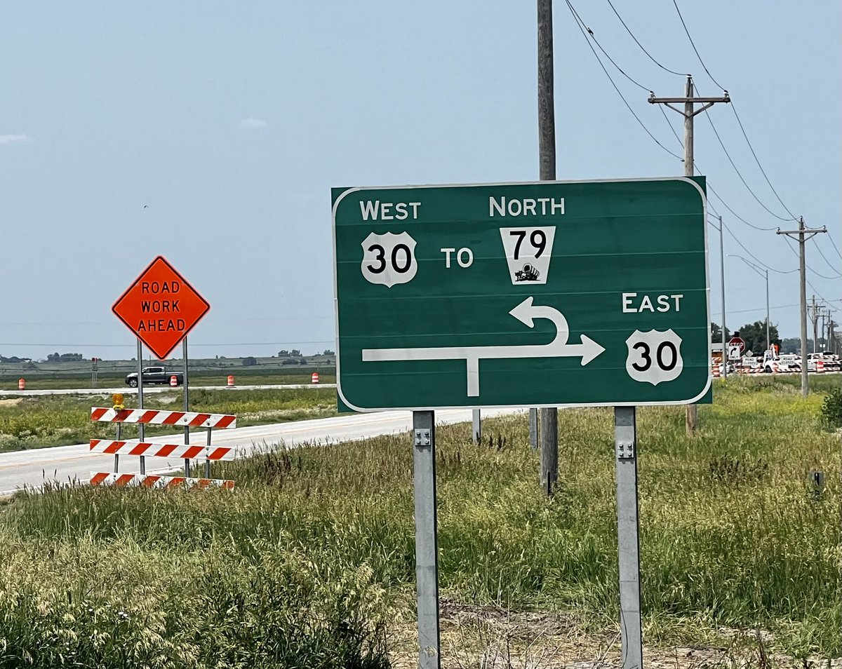 As of this morning, two lanes of the Highway 30 expressway are open from Hwy 79 to Fremont!

The RCUT is now in effect. Anyone on 79 wishing to remain so will turn right at 30 and do a U-turn. Anyone on 30 wanting to turn left onto 79 will have to go past 79 and u-turn.
🚗💨
