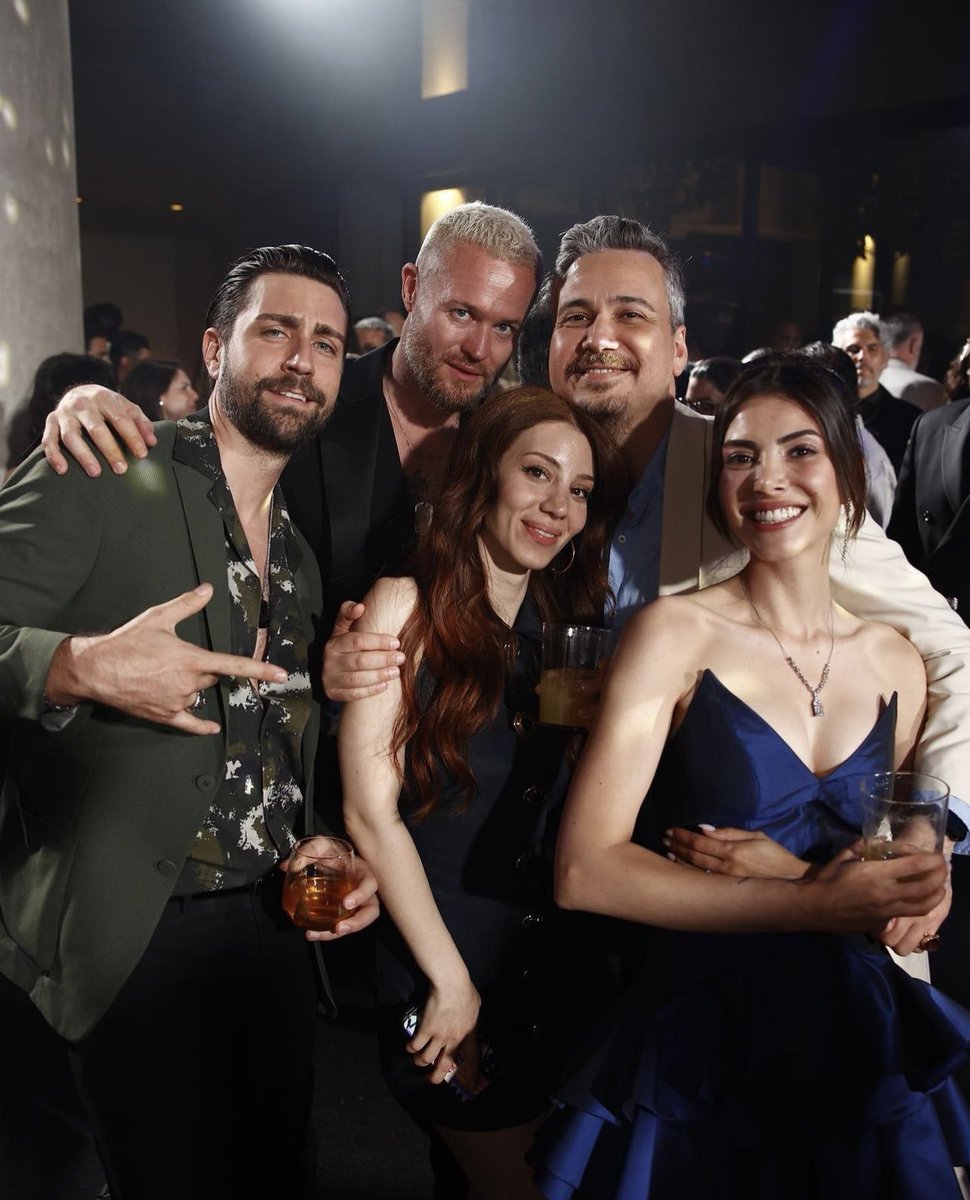 Yeni paylaşılmış  ..#ÇağlarErtuğrul #DenizBaysal