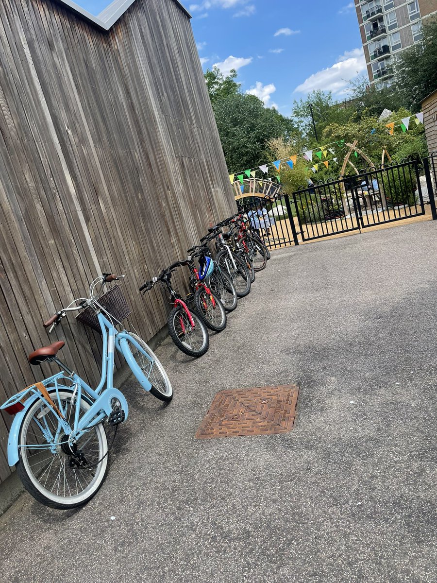 Prep for the super #BikeAroundTheBorough begins!🎉 With a nine mile mass school cycle ride hurtling towards us - thank you #DrBike for the bike checks and #Cycling TLC👏 👀 Year 5 & 6 families - not too late for your children to take part - contact Ms Bev! 🚲 @NewWaveFed 💚