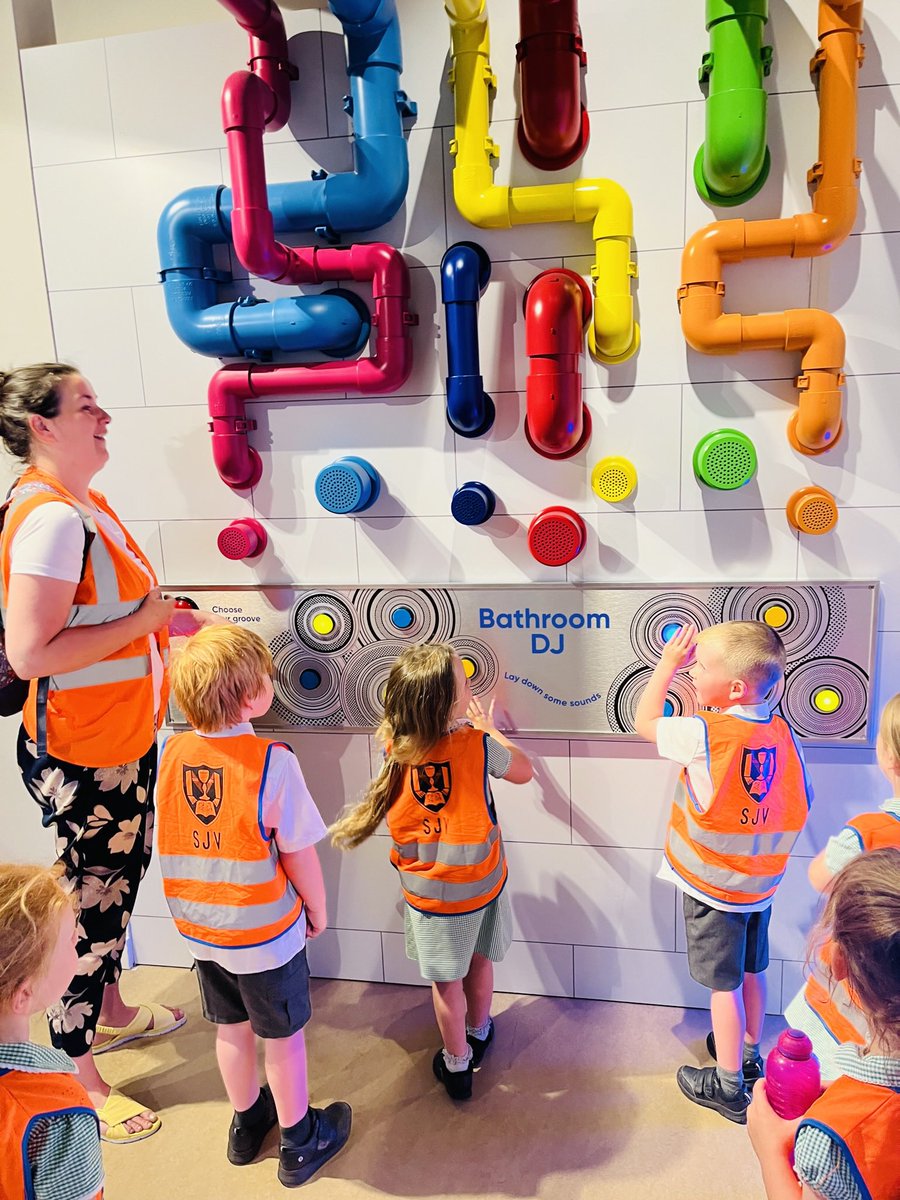 sjvblackpool's tweet photo. Making music as a Bathroom DJ 🎵 We won’t say what bathroom noises we heard!!! 💨 #SJVRDH #SJVMusic #SJVScience https://t.co/Q8T48HNh00