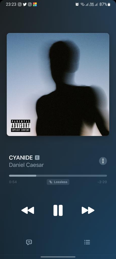 KodakSwizz's tweet photo. @DanielCaesar https://t.co/epLf15TLEu