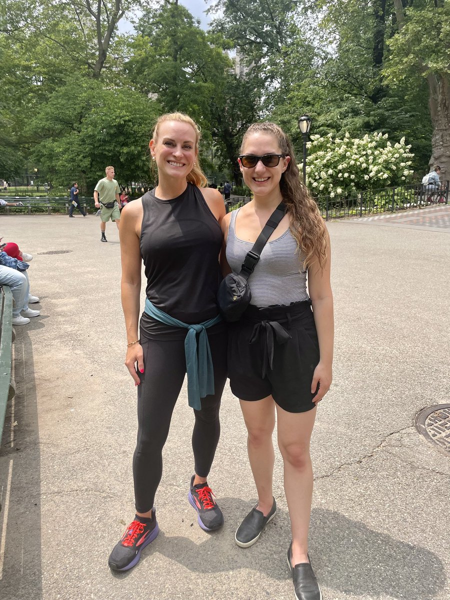 I ended up meeting up with a peloton friend who was in town from Tennessee!! I’ve been social media friends with her for years, but just met her IRL today 🥰🥰