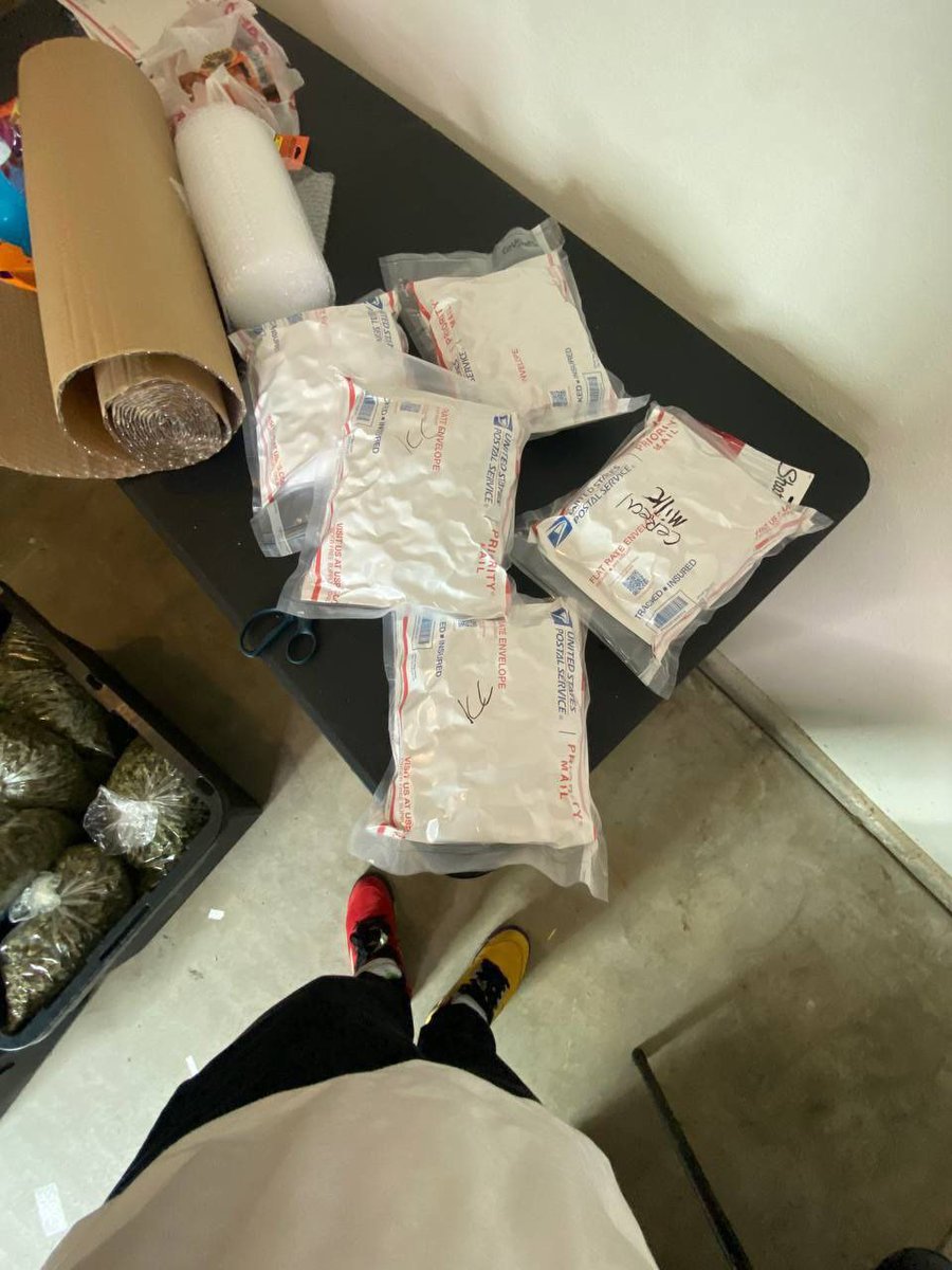 blowingcloudice's tweet image. Purest snow 💯 place your oders