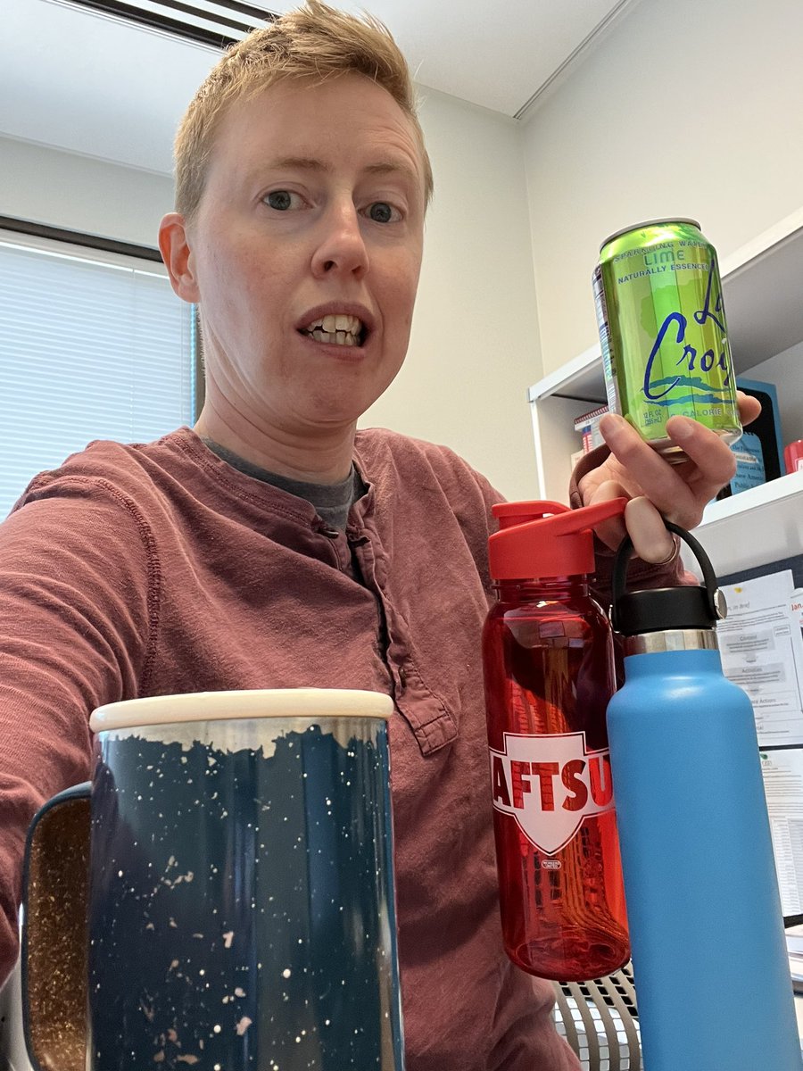 sumner_mcrae's tweet image. It’s June, which means it’s the time of year to stay hydrated and support many of our locals in bargaining as they try to wrap up their contract campaigns! #AFTSUatWork #AFTSUStrong