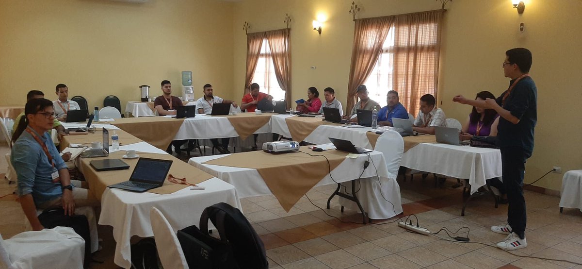 HubOccidenteHND's tweet photo. #AgriLACResiliente continúa fortaleciendo capacidades en el uso de herramientas digitales e-Agrology a nivel de múltiples organizaciones miembros del Hub. @BiovIntCIAT_esp @CIMMYTesp @deissymb @bramaccimmyt @JulianCIAT @diegobando https://t.co/gQ3u1VeRlQ