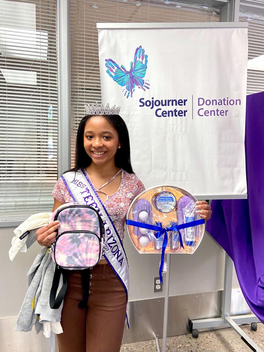 We had the honor of receiving a special donation from Faith, @missteenazintl23!

Faith generously brought her own clothes and other essential items for the young girls in our programs. Her compassion and desire to make a difference at a young age is truly inspiring.

Thank you!