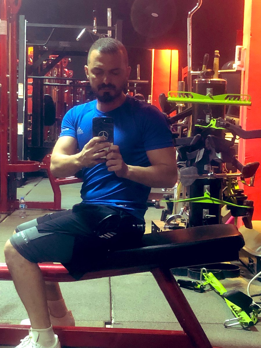 Ali_Benz_320's tweet photo. Don't care if you fail, but the important thing is to get up again and try..let’s goooooooooo 
#fitnees 
#footballer 
#gym 
#merda_inter https://t.co/RcYtI6TkuB