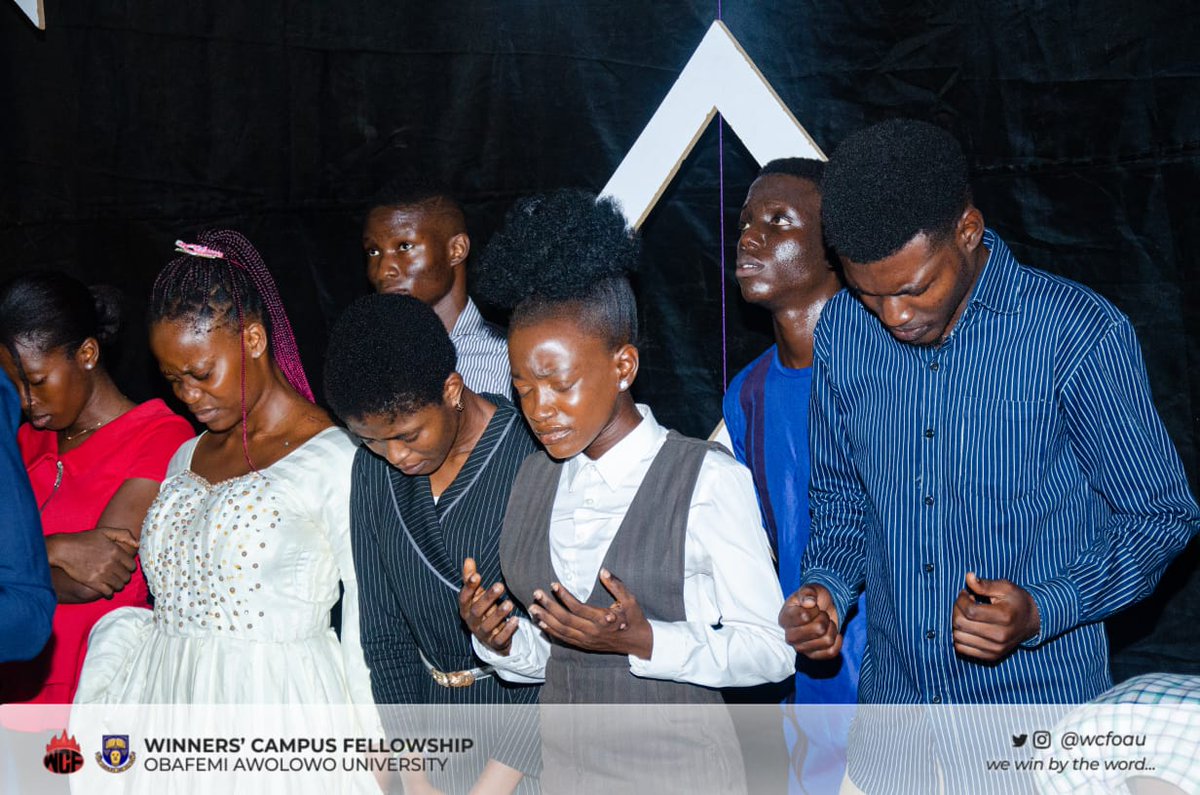 WCFOAU's tweet photo. Choice Service 🔥

#OAU #UJCMOAU #WCF #EYAC #IYAC #WCFOAU #Thanksgiving #ChurchService #Blessings #Community #Worship #Youth #Praise #lifestyle #gospelcontent #Christaincontent #evangelism #campusfellowship https://t.co/8MCoXTtIYB