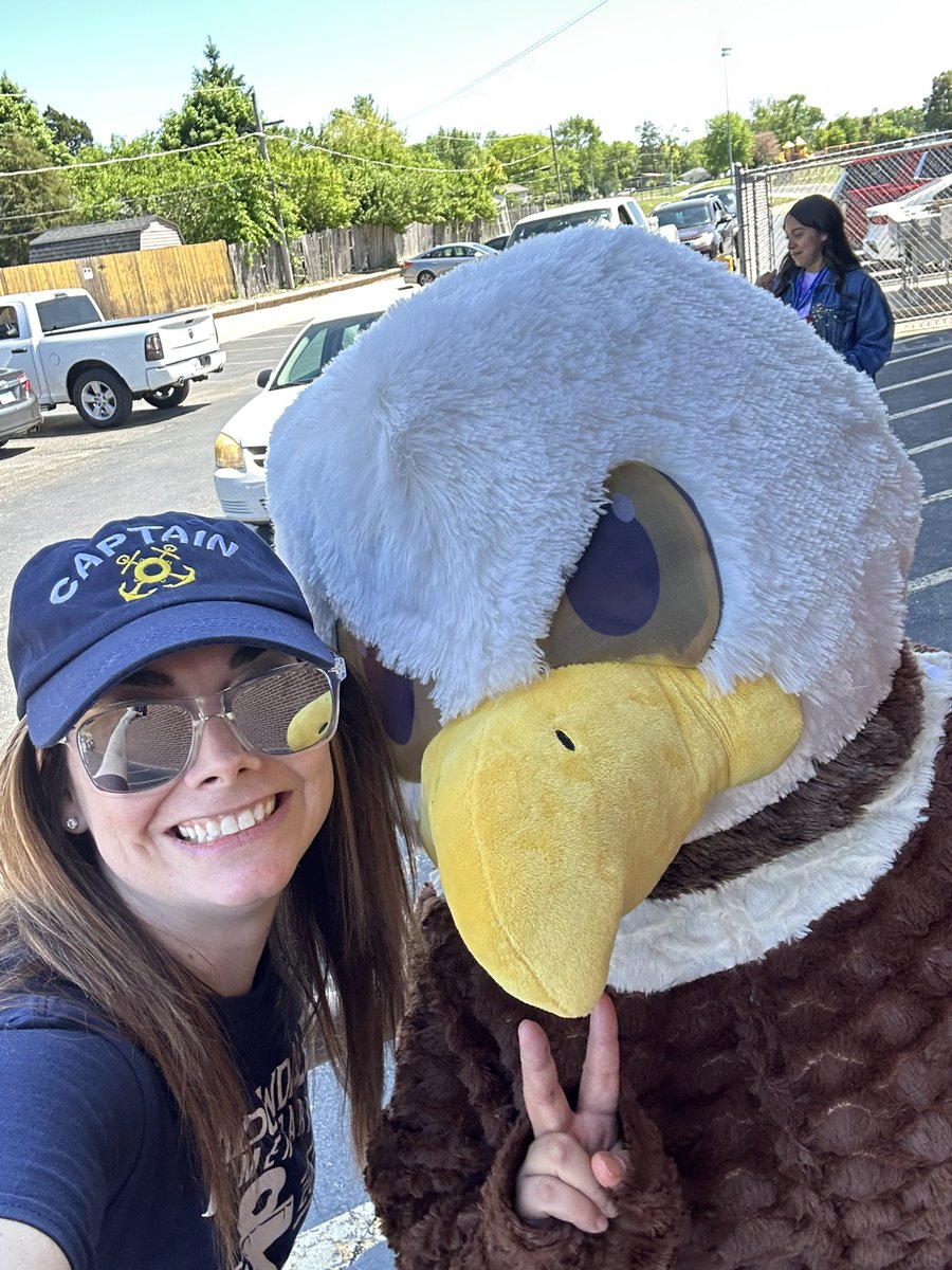 Meadowdale Elementary School tweet media