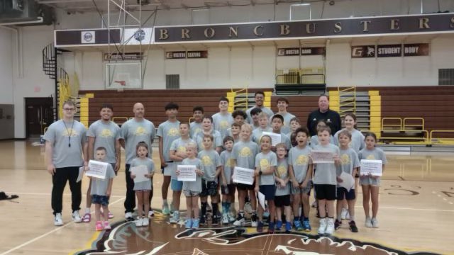 GCCC_MBB's tweet photo. Great week of camp! High energy and amazing competition across the board! 

Shoutout to @kobe_dickson for coming to work with and speak to the campers this week! #GoBusters https://t.co/OSkf2IzkEj