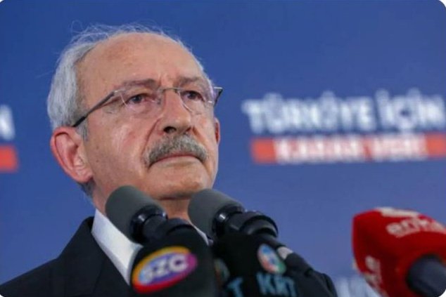 Kemal Kılıçdaroğlu, tüm danışmanlarının görevine son verdi.

Partide istifa ettirmediği kimse kalmadı ancak kendisi hâlâ görevine devam ediyor.