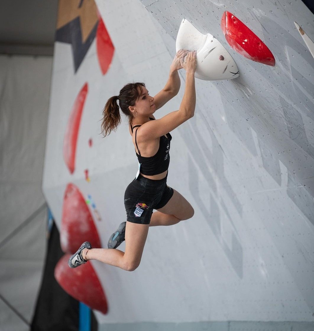 kletterphysio's tweet photo. You might not need as #robust #shoulders as her, but....
robust body = low #injuryrisk
#climber often suffer from
#overuseinjuries one reason is: not doing in off for #antagonisttraining and robustness...
Personal testing available..
#workshop coming soon https://t.co/xdNqkQcfsN