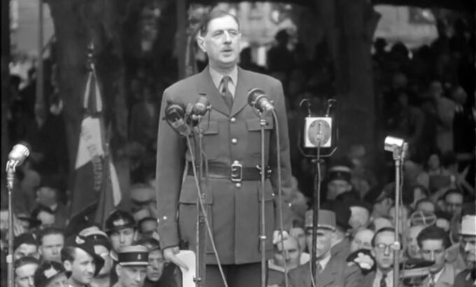lerepere__'s tweet photo. 16 juin 1946 : De Gaulle et le discours de Bayeux https://t.co/Y389NA1cmQ
