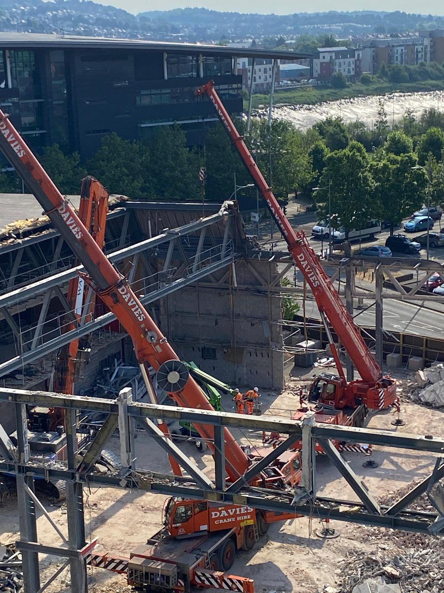Busy day on site at #NewportCentre today continuing with the dismantling of the main hall #demolition #teamwalters