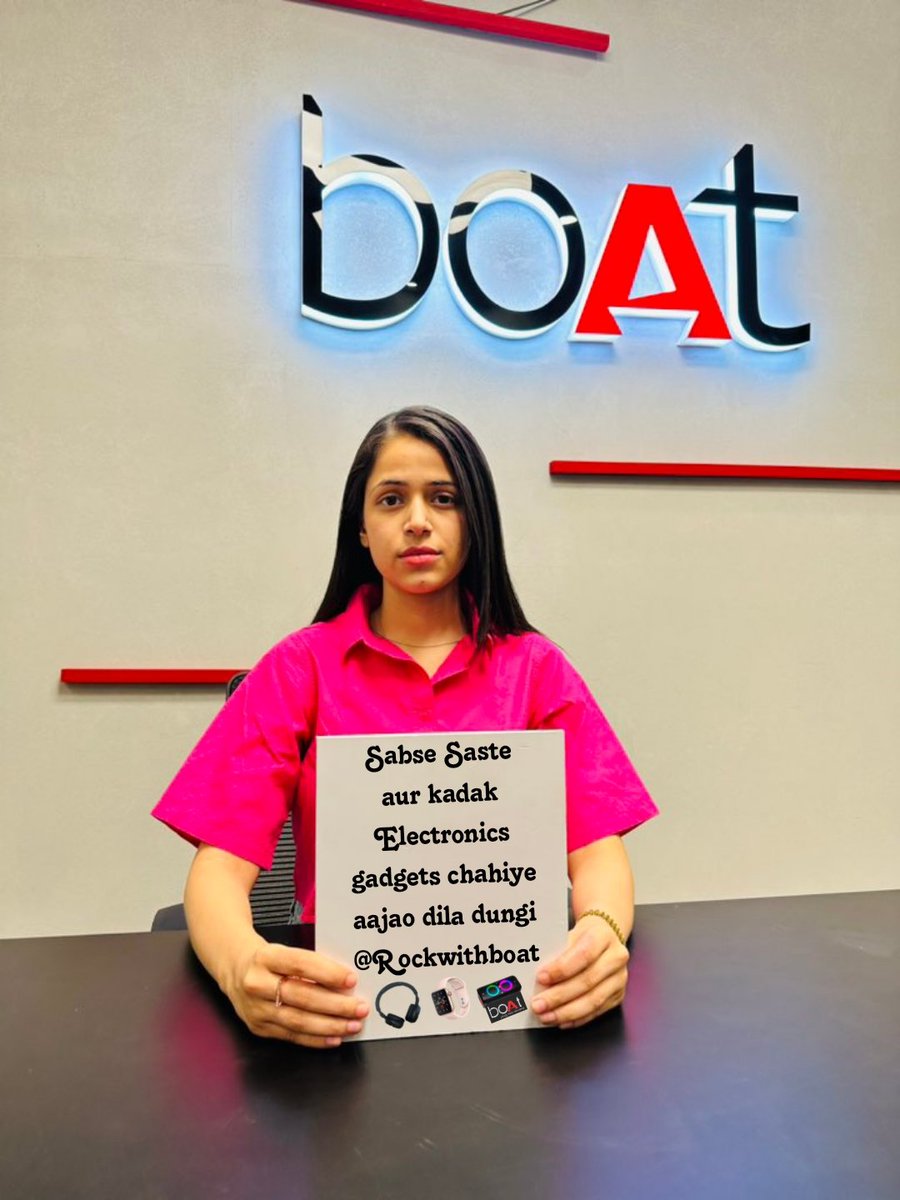Akhil_HiFi_Tech's tweet photo. @RockWithboAt #MemeContest #GiveawayAlert #aajaodiladungi Dmart ke samne aake 👇 website open karo sab miljayega🤪 https://t.co/QWqH6NXx9U#coolgadgets #boat #boatlife @RockWithboAt https://t.co/eKaDuGfvol