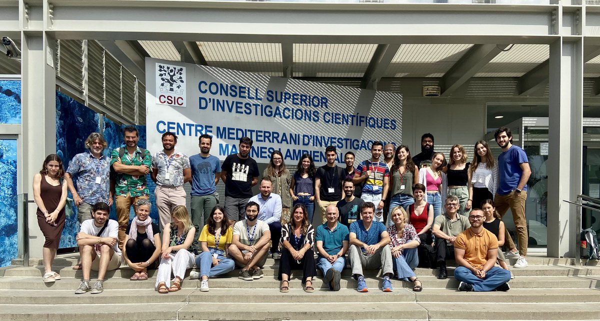 🧠🎓Brainstorming and joyful talks in the "Deep Cas" symposium at <a href="/ICMCSIC/">ICM-CSIC</a> <a href="/EMM_Barcelona/">EMM_Barcelona</a> co-organized with <a href="/ceronlab/">Ceron Lab</a> <a href="/idibell_cat/">IDIBELL</a> 

✂️🧬We are working to add novel tools in the #CRISPR toolbox with a top multidisciplinary team of collaborators including the great Francis Mojica