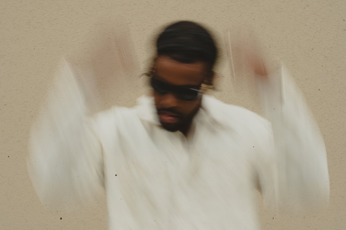 Miles tweet media