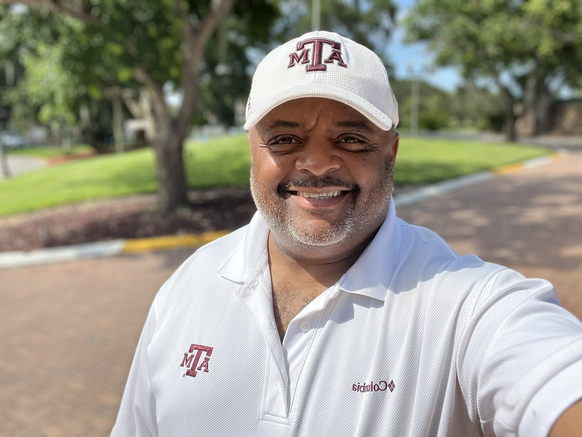 Got off the plane in Tampa, dropped my bags off at the hotel, went straight to Countryside Golf Club in Clearwater, Fla., shot a 79. Now headed back, shower, do #RolandMartinUnfiltered and give a speech to the African American Alliance of CDFI CEOs. 1/2